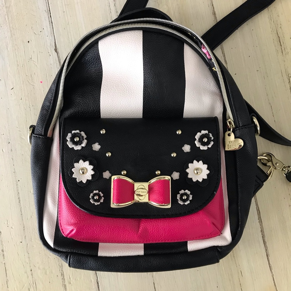 <Sold> Betsey Johnson Backpack Purse